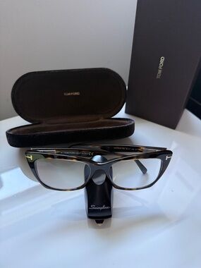Tom Ford Tortoise Shell Havana EyeGlasses - Brown Tortoise Pre-owned box & case